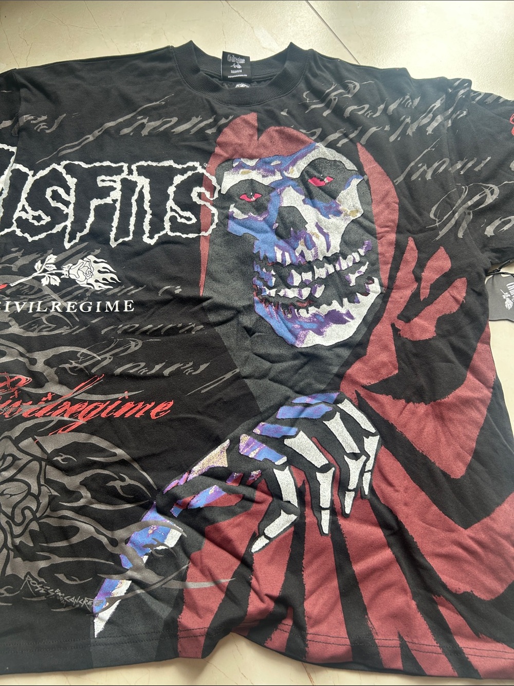 Graphic Skull  misfits several regime, oversize heavyweight medium m Tee - Black